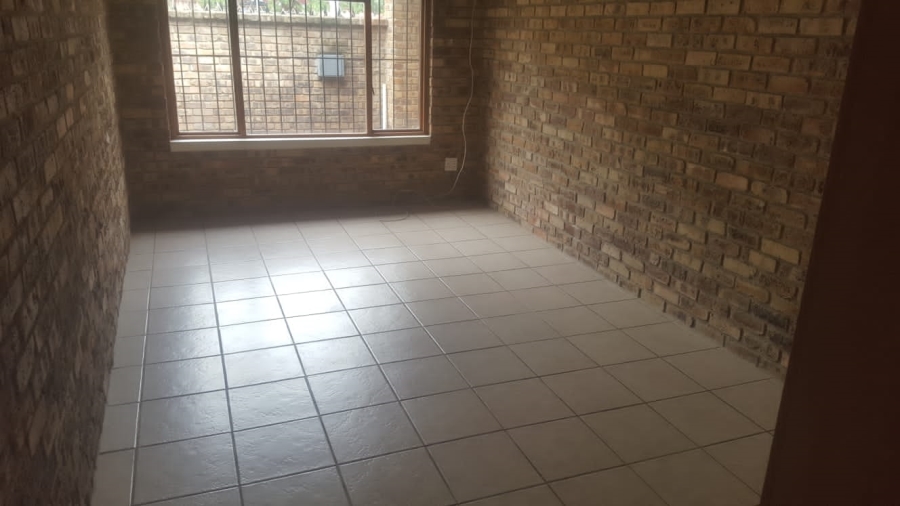 18 Bedroom Property for Sale in Oudorp North West